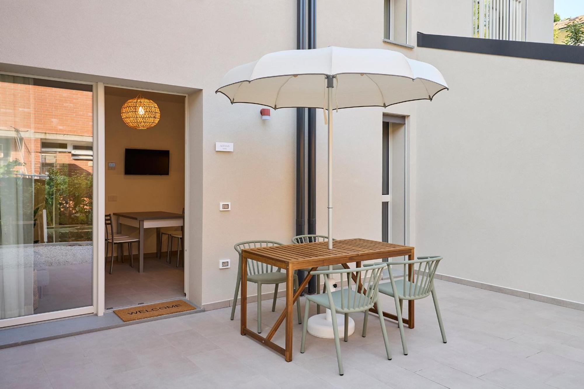 La Sfiora - Appartamenti Cervia Bagian luar foto