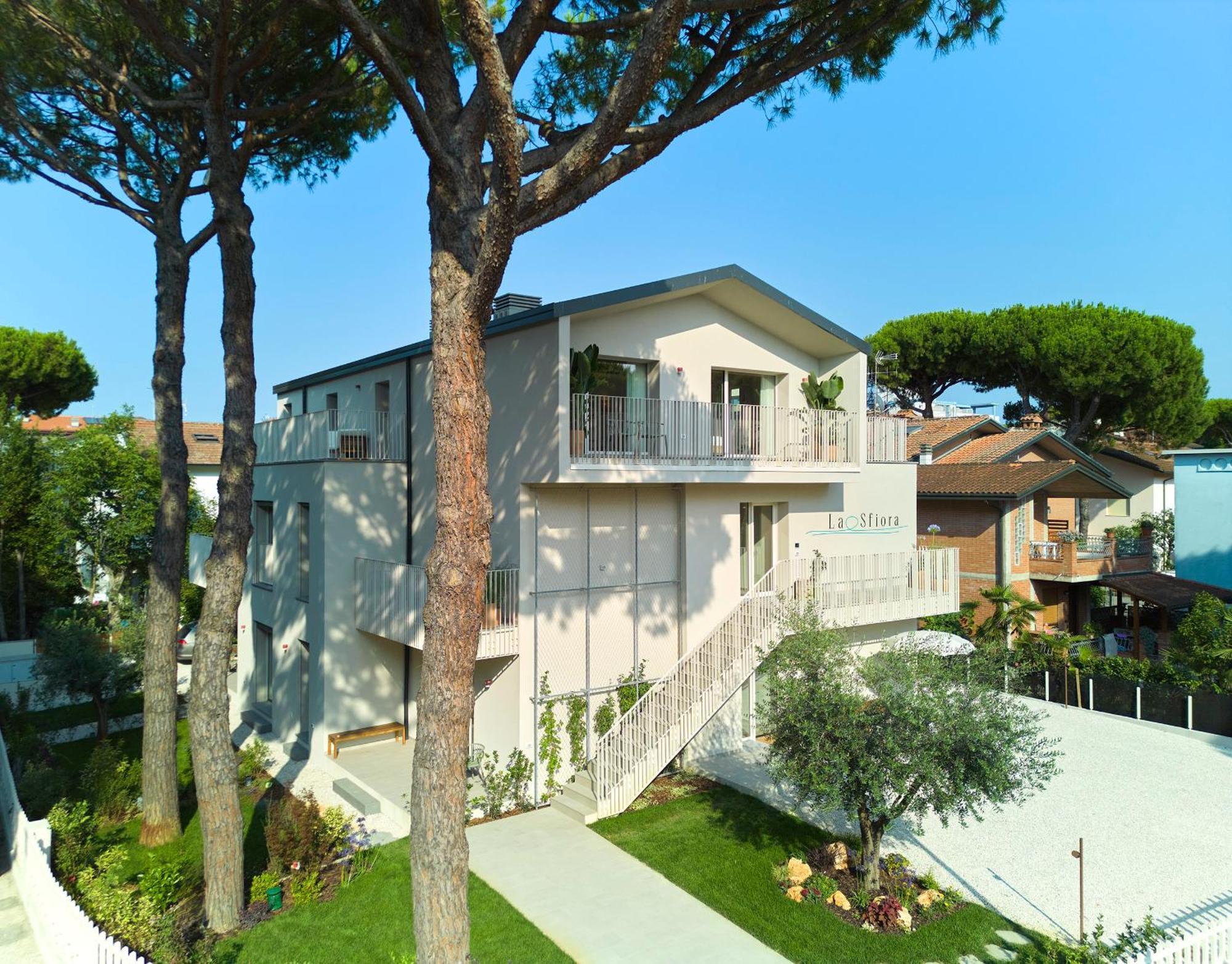 La Sfiora - Appartamenti Cervia Bagian luar foto